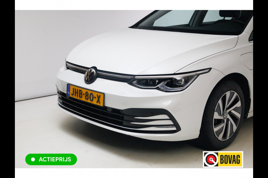 Volkswagen Golf 1.4 eHybrid 204 PK | Camera | Elec. Ergo best. stoel met geheugen en massage | Adap.Cruise, Travelassist, Navigatie, App. connect, IQ Led