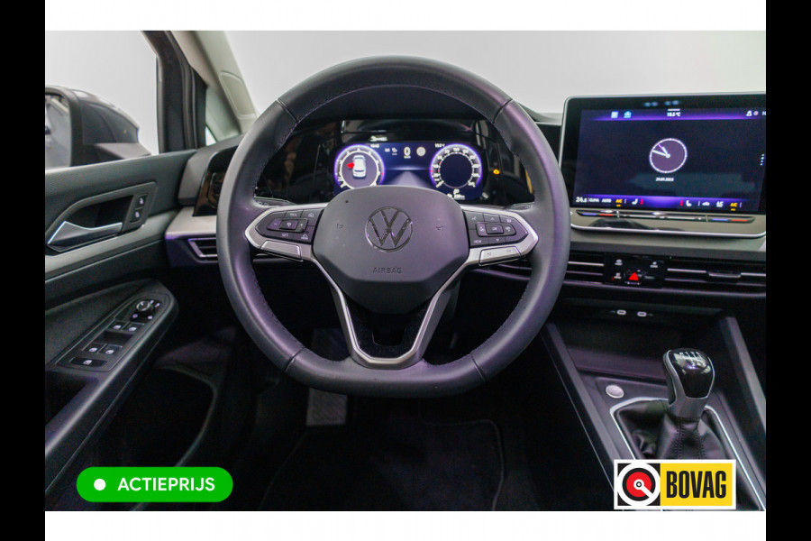 Volkswagen Golf 1.5 TSI Bus. Comf. Ed. 116 PK | Stoel & Stuurverw. | App. connect | Adap. Cruise | Extra getint glas v/a b-stijl | PDC V+ A | Draadloze tel. lader | All season banden