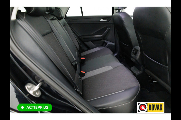 Volkswagen T-Roc 1.0 TSI Goal Edition | Stoelverw. | Apple Carplay / Android auto | PDC V+A | Adaptive cruise | Travel Assist, Automatisch inparkeren, Climate control, all season banden, extra getint glas achter