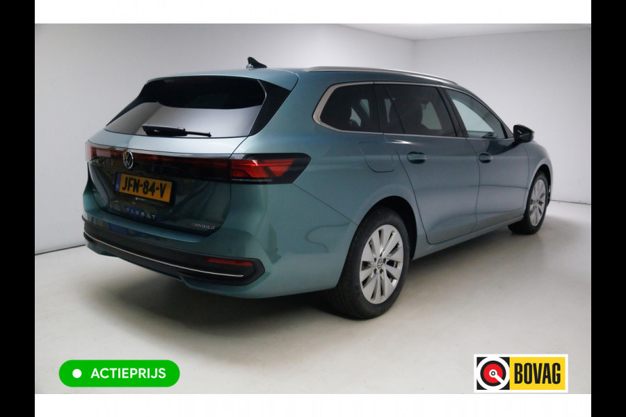 Volkswagen Passat Variant 1.5 eHybrid Buss. 204 PK automaat | Travel assist | Stoel &stuurverw. | Elec. klep | Ergo Active | met massage, Adaptieve cruise, Camera, Sfeerverlichting