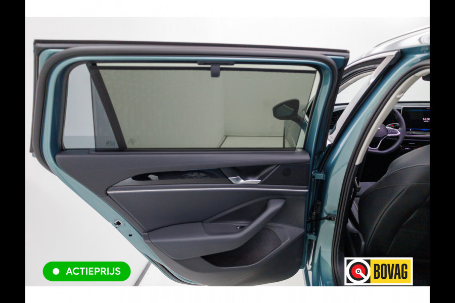 Volkswagen Passat Variant 1.5 eHybrid Buss. 204 PK automaat | Travel assist | Stoel &stuurverw. | Elec. klep | Ergo Active | met massage, Adaptieve cruise, Camera, Sfeerverlichting