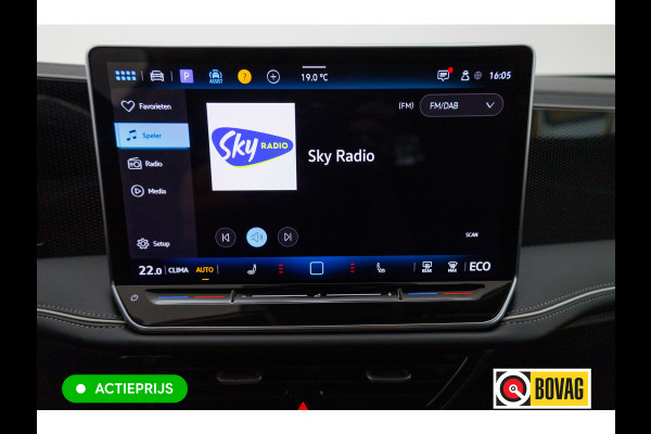 Volkswagen Passat Variant 1.5 eHybrid Buss. 204 PK automaat | Travel assist | Stoel &stuurverw. | Elec. klep | Ergo Active | met massage, Adaptieve cruise, Camera, Sfeerverlichting