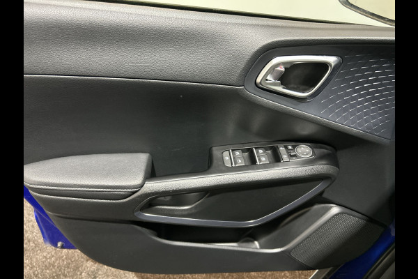 Kia e-Soul DynamicPlusLine 64 kWh Parkeercamera | Navigatie | Panoramadak
