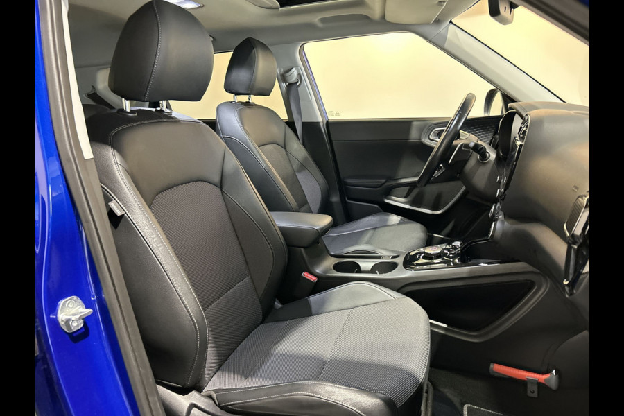 Kia e-Soul DynamicPlusLine 64 kWh Parkeercamera | Navigatie | Panoramadak