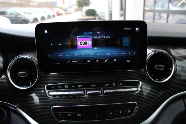 Mercedes-Benz V-Klasse 300d / XXL / 4-Matic / DC / MBUX (apple car play) / 2x Elec Schuifdeur / Camera / Vol Opties / NIEUWSTAAT