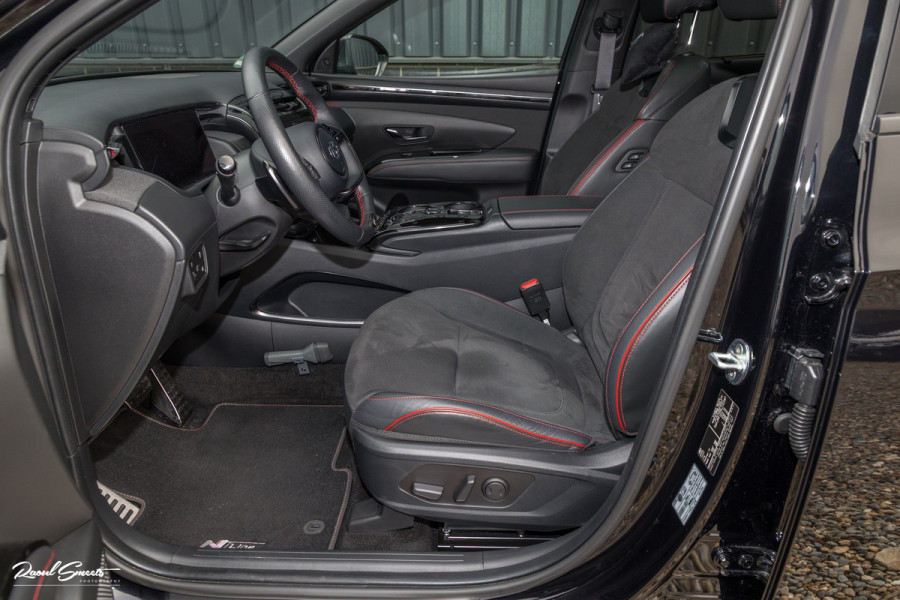 Hyundai Tucson 1.6 T-GDI PHEV N Line Sky 4WD | Plug-in | Panorama dak | Afn. Trekhaak | Adaptieve cruise | Stoel verkoeling |