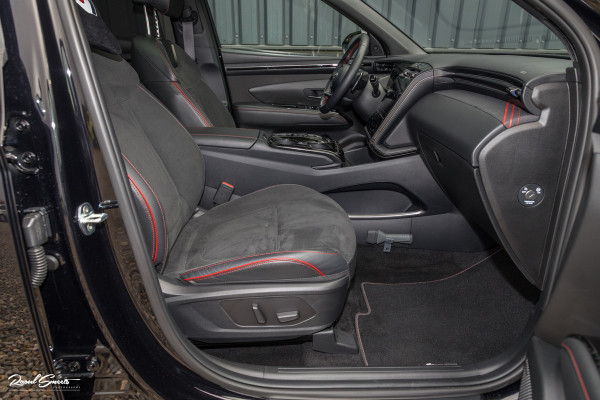 Hyundai Tucson 1.6 T-GDI PHEV N Line Sky 4WD | Plug-in | Panorama dak | Afn. Trekhaak | Adaptieve cruise | Stoel verkoeling |