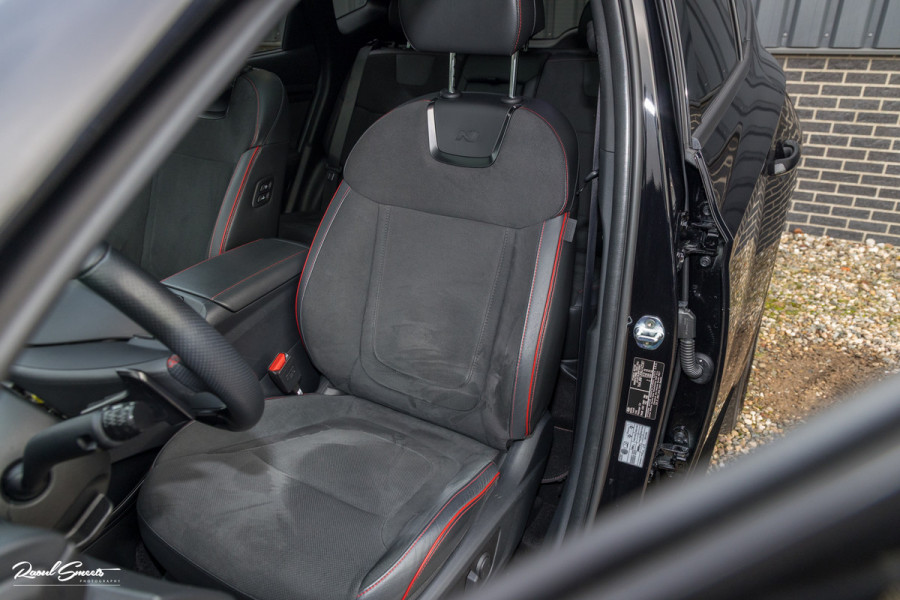 Hyundai Tucson 1.6 T-GDI PHEV N Line Sky 4WD | Plug-in | Panorama dak | Afn. Trekhaak | Adaptieve cruise | Stoel verkoeling |