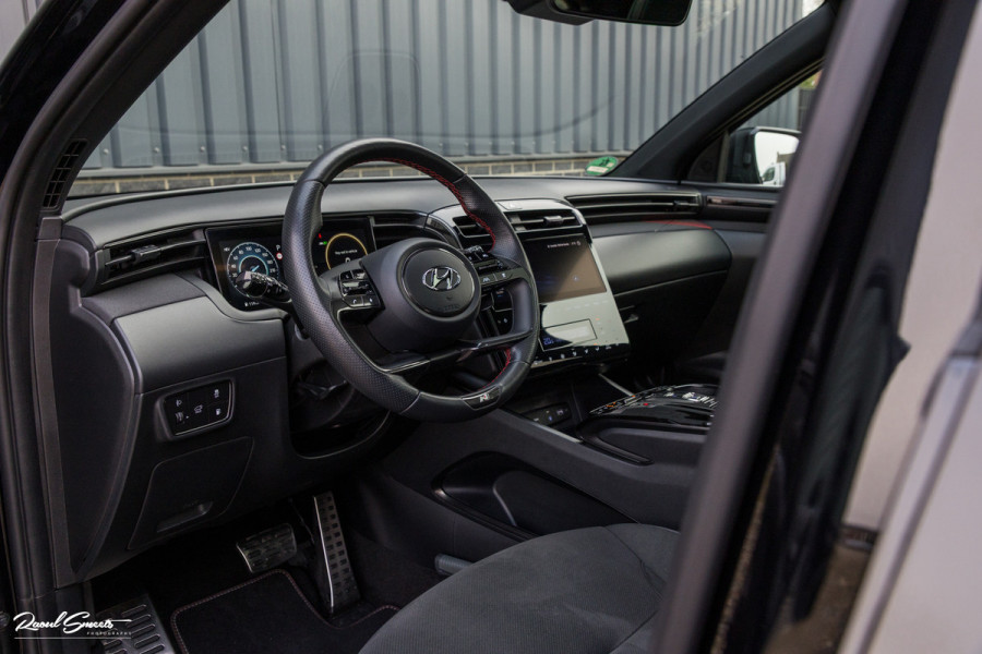 Hyundai Tucson 1.6 T-GDI PHEV N Line Sky 4WD | Plug-in | Panorama dak | Afn. Trekhaak | Adaptieve cruise | Stoel verkoeling |