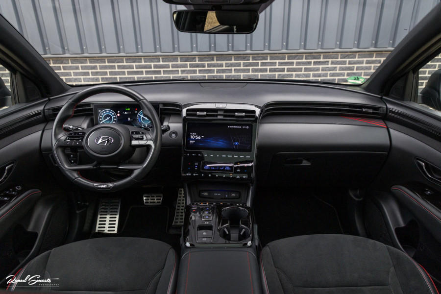 Hyundai Tucson 1.6 T-GDI PHEV N Line Sky 4WD | Plug-in | Panorama dak | Afn. Trekhaak | Adaptieve cruise | Stoel verkoeling |