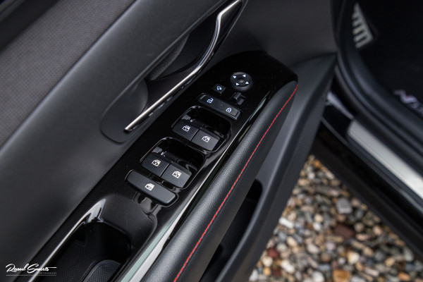 Hyundai Tucson 1.6 T-GDI PHEV N Line Sky 4WD | Plug-in | Panorama dak | Afn. Trekhaak | Adaptieve cruise | Stoel verkoeling |