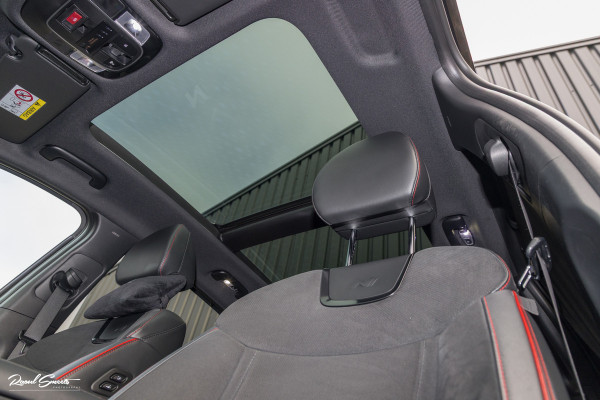 Hyundai Tucson 1.6 T-GDI PHEV N Line Sky 4WD | Plug-in | Panorama dak | Afn. Trekhaak | Adaptieve cruise | Stoel verkoeling |