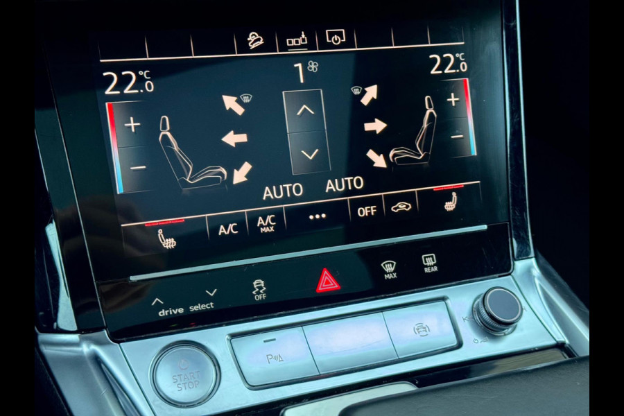 Audi e-tron E-tron 50 quattro Launch edition Black 71 kWh Pano/Memory