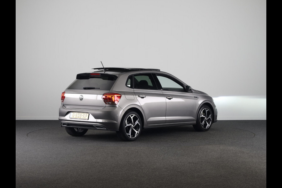 Volkswagen Polo 1.0 TSI Highline 95PK | Panoramadak | Parkeersensoren | R-Line | Digitaal dashboard | Led | Camera