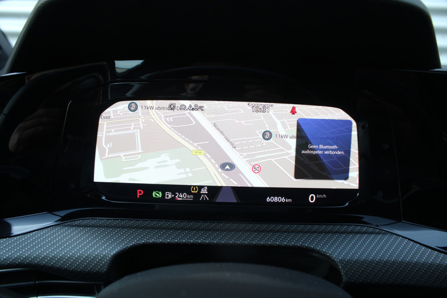 Volkswagen Golf 1.5 eTSI 150pk R-Line DSG7 Panoramadak IQ-Light Clima Cruise Navi Dig. Cockpit Carplay Camera 18"LMV