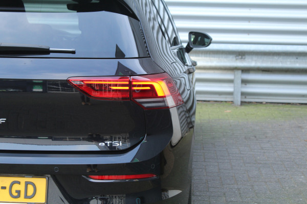 Volkswagen Golf 1.5 eTSI 150pk R-Line DSG7 Panoramadak IQ-Light Clima Cruise Navi Dig. Cockpit Carplay Camera 18"LMV