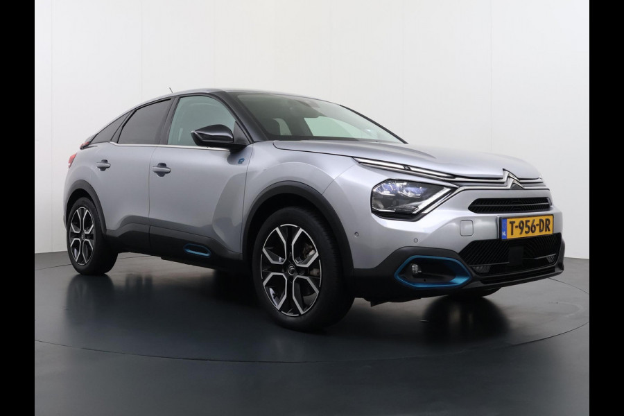 Citroën Ë-C4 Shine 50 kWh SOH 98% 3-FASE LADER | stuur + stoel verwarming | trekhaak | head-up display | Camera | keyles start & go | dodehoek | Rijklaar geleverd met 12 maanden BOVAG-garantie