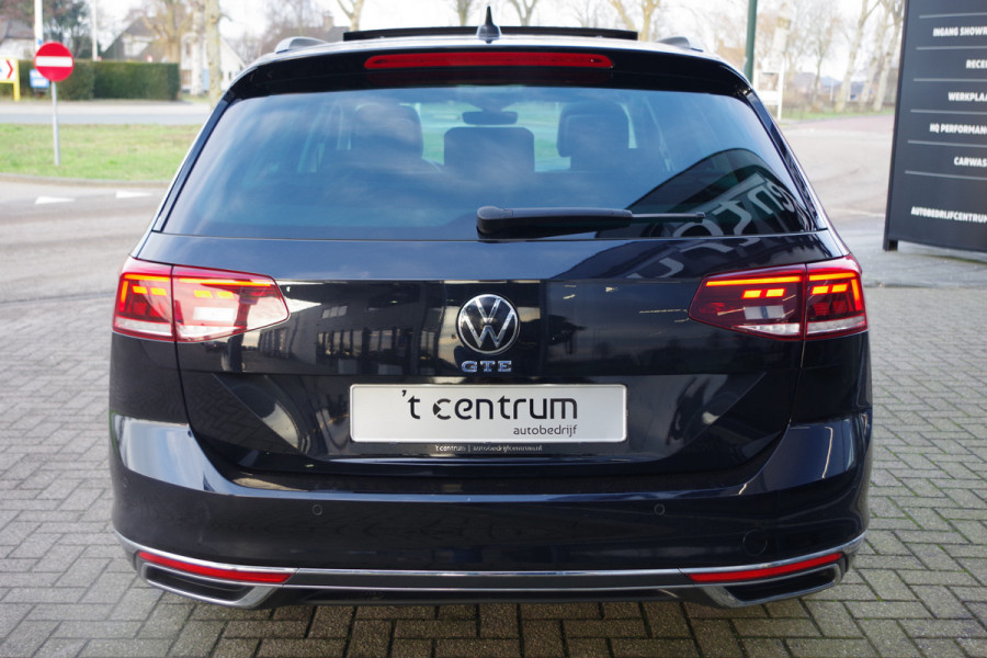 Volkswagen Passat Variant 1.4 TSI PHEV GTE 218 PK BNS, Panoramadak, LED, Keyless, Trekhaak, Camera, Head-Up