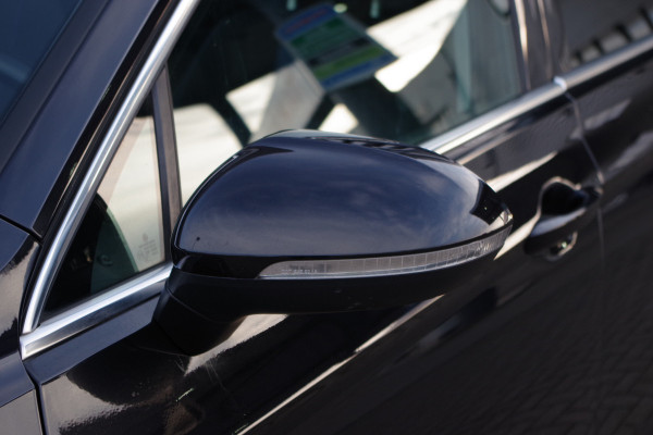 Volkswagen Passat Variant 1.4 TSI PHEV GTE 218 PK BNS, Panoramadak, LED, Keyless, Trekhaak, Camera, Head-Up