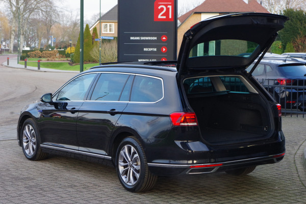 Volkswagen Passat Variant 1.4 TSI PHEV GTE 218 PK BNS, Panoramadak, LED, Keyless, Trekhaak, Camera, Head-Up