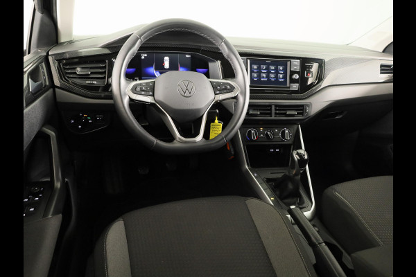 Volkswagen Polo 1.0 TSI Life 95 PK | Navigatie via app | Parkeersensoren | Digitaal dashboard