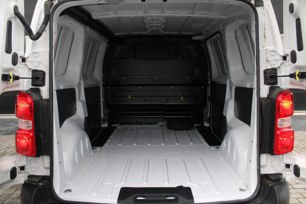 Citroën ë-Jumpy L2 136 75 kWh 136pk - Cruise - Airco - PDC - Bluetooth - DAB - Rijklaar