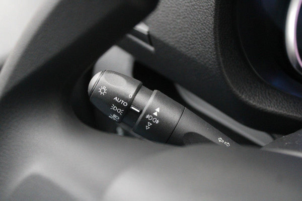 Citroën ë-Jumpy L2 136 75 kWh 136pk - Cruise - Airco - PDC - Bluetooth - DAB - Rijklaar