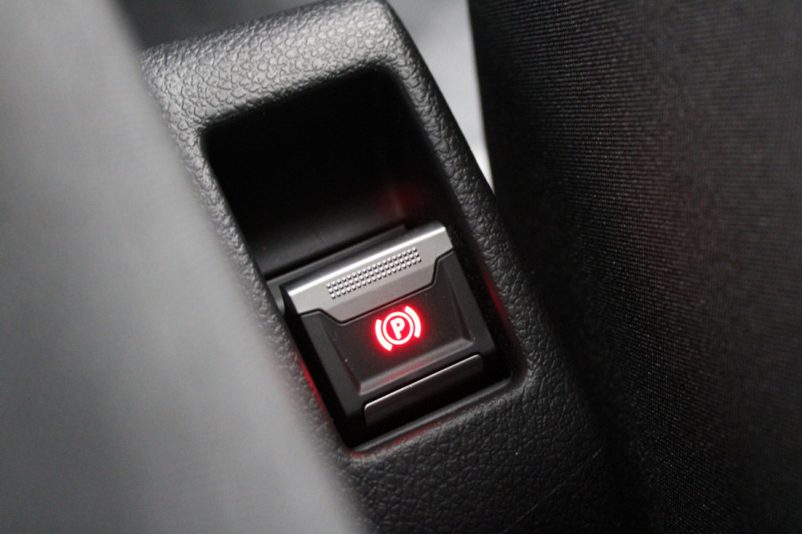 Citroën ë-Jumpy L2 136 75 kWh 136pk - Cruise - Airco - PDC - Bluetooth - DAB - Rijklaar