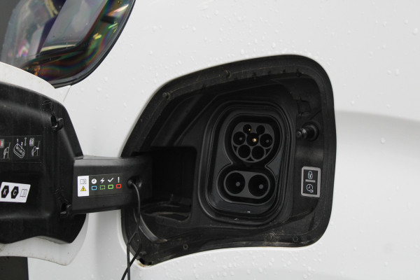 Citroën ë-Jumpy L2 136 75 kWh 136pk - Cruise - Airco - PDC - Bluetooth - DAB - Rijklaar