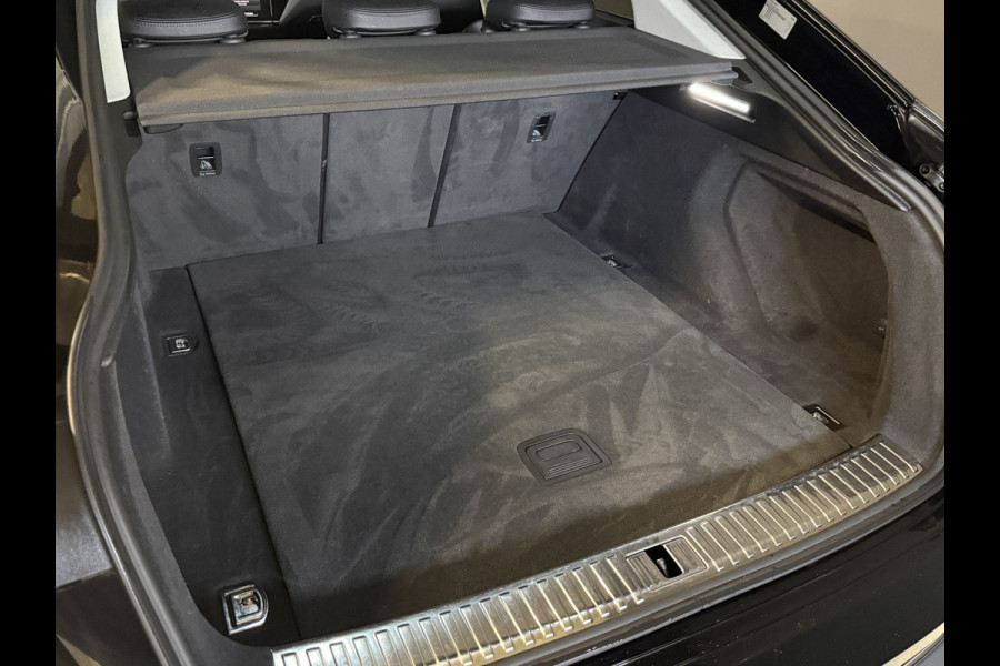 Audi e-tron Sportback 50 quattro edition 71 kWh | Leder | Stoelverwarming | Navi | Luchtvering | Virtual Cockpit