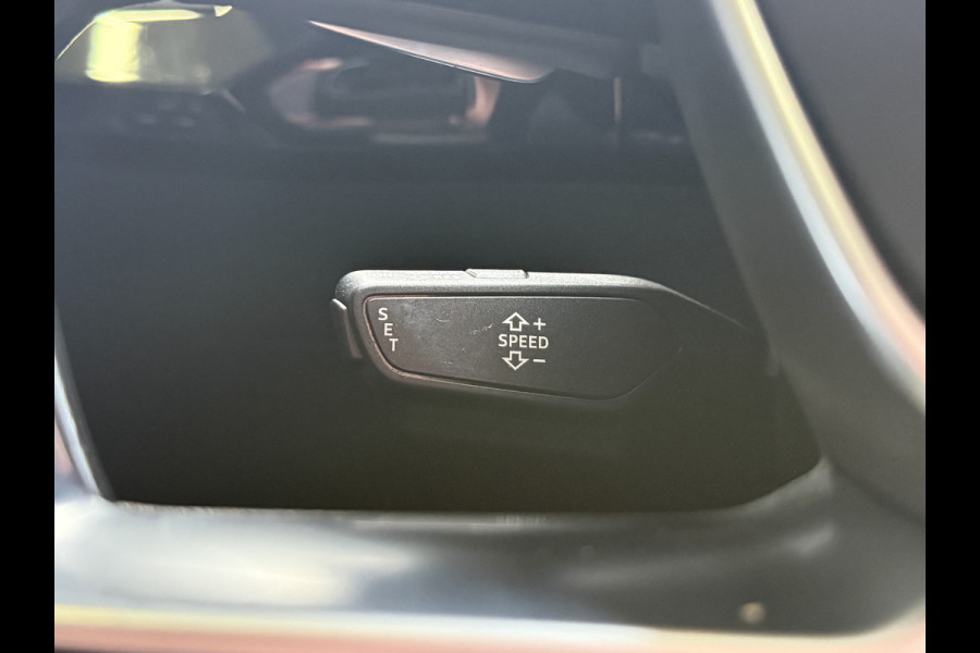 Audi e-tron Sportback 50 quattro edition 71 kWh | Leder | Stoelverwarming | Navi | Luchtvering | Virtual Cockpit