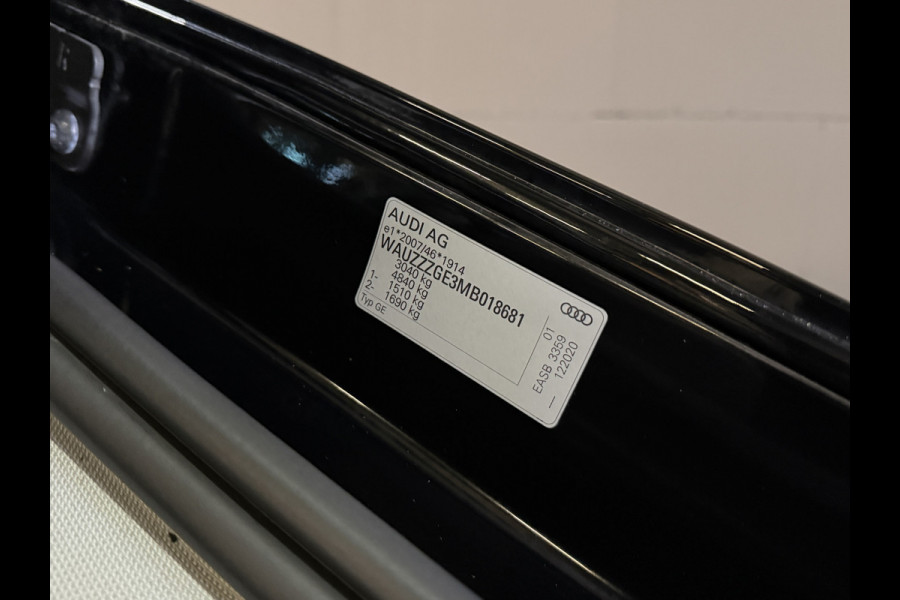 Audi e-tron Sportback 50 quattro edition 71 kWh | Leder | Stoelverwarming | Navi | Luchtvering | Virtual Cockpit