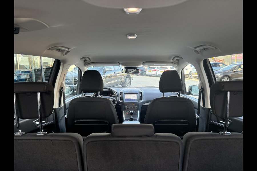 Ford Galaxy 1.5 Titanium Stoelverwarming | Stuurverwarming | Achteruitrijcamera | Trekhaak |