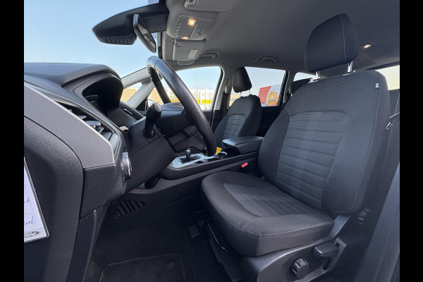 Ford Galaxy 1.5 Titanium Stoelverwarming | Stuurverwarming | Achteruitrijcamera | Trekhaak |