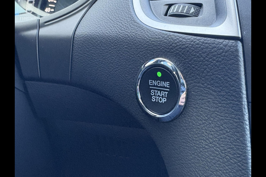 Ford Galaxy 1.5 Titanium Stoelverwarming | Stuurverwarming | Achteruitrijcamera | Trekhaak |