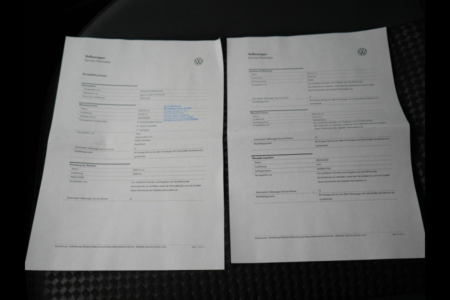 Volkswagen Tiguan 1.4 eHybrid Active Plug In Hybrid 245pk Dealer O.H. PHEV | Adaptive Cruise | 360 Camera | IQ Light | Voorstoelen & Stuur Verwarmd | Sfeerverlichting | Apple Carplay | Virtual | Keyless | Blis | Navigatie | DAB |