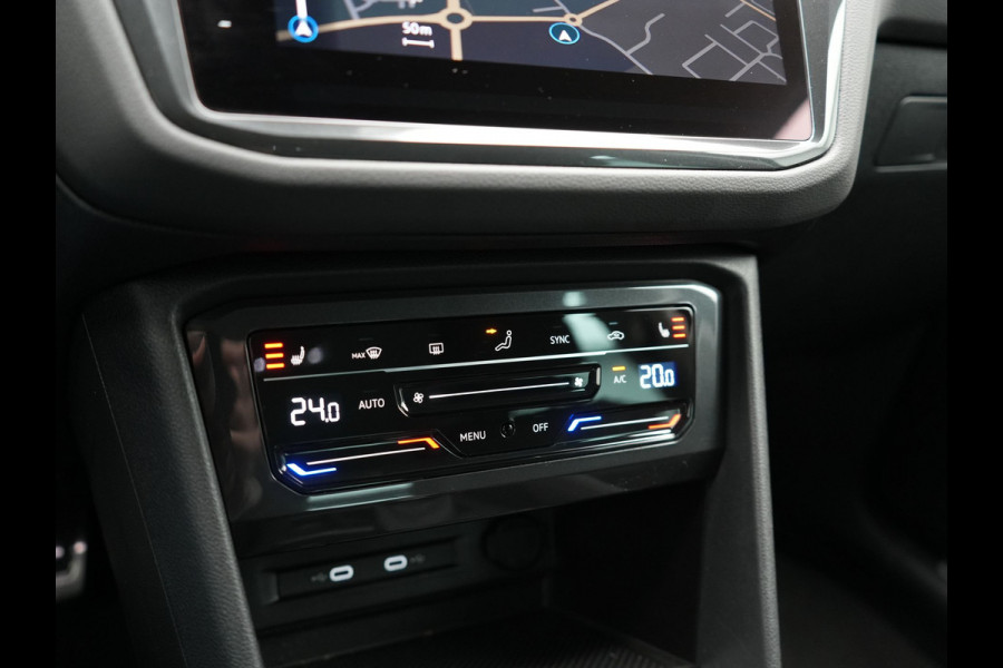 Volkswagen Tiguan 1.4 eHybrid Active Plug In Hybrid 245pk Dealer O.H. PHEV | Adaptive Cruise | 360 Camera | IQ Light | Voorstoelen & Stuur Verwarmd | Sfeerverlichting | Apple Carplay | Virtual | Keyless | Blis | Navigatie | DAB |