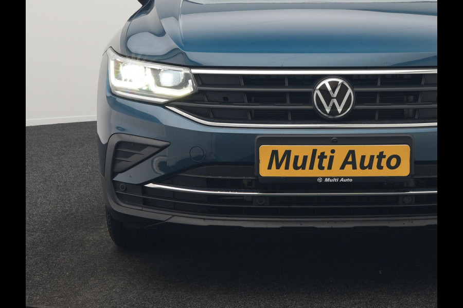 Volkswagen Tiguan 1.4 eHybrid Active Plug In Hybrid 245pk Dealer O.H. PHEV | Adaptive Cruise | 360 Camera | IQ Light | Voorstoelen & Stuur Verwarmd | Sfeerverlichting | Apple Carplay | Virtual | Keyless | Blis | Navigatie | DAB |