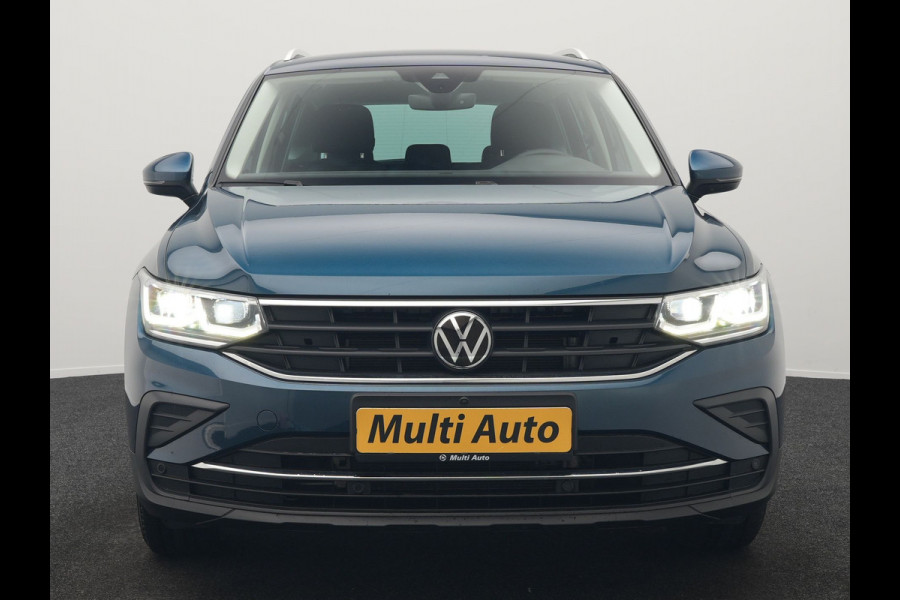 Volkswagen Tiguan 1.4 eHybrid Active Plug In Hybrid 245pk Dealer O.H. PHEV | Adaptive Cruise | 360 Camera | IQ Light | Voorstoelen & Stuur Verwarmd | Sfeerverlichting | Apple Carplay | Virtual | Keyless | Blis | Navigatie | DAB |