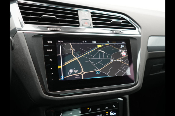 Volkswagen Tiguan 1.4 eHybrid Active Plug In Hybrid 245pk Dealer O.H. PHEV | Adaptive Cruise | 360 Camera | IQ Light | Voorstoelen & Stuur Verwarmd | Sfeerverlichting | Apple Carplay | Virtual | Keyless | Blis | Navigatie | DAB |