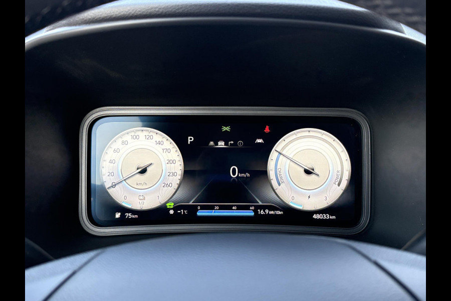 Hyundai KONA ELECTRIC Comfort 64 kWh | Stoelverwarming | Camera |  Audio-navigatiesysteem | Automatische airconditioning