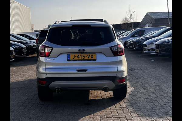 Ford Kuga 1.5 EcoBoost Titanium | 150 pk | Verwarmde voorstoelen | Trekhaak uitklapbaar | Sony audio installatie |