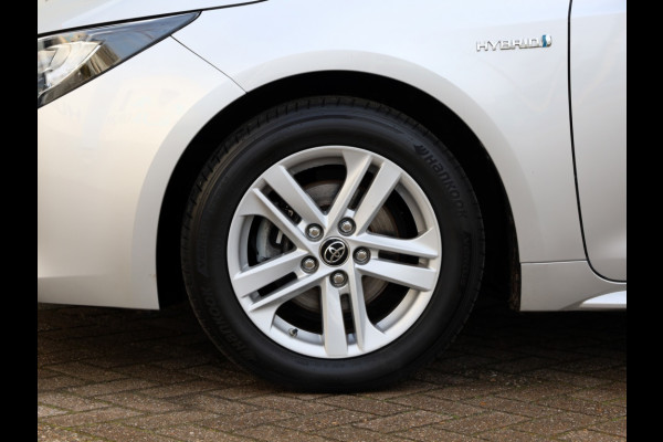 Toyota Corolla Touring Sports 1.8 Hybrid Business | Navigatie | Camera | Climate Control