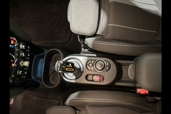 MINI Mini Electric Essential 33 kWh Navigatie | Nette Auto! SOH Waarde 96,7%