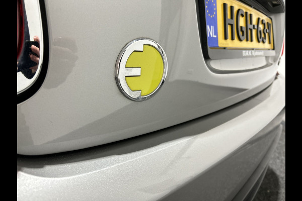 MINI Mini Electric Essential 33 kWh Navigatie | Nette Auto! SOH Waarde 96,7%