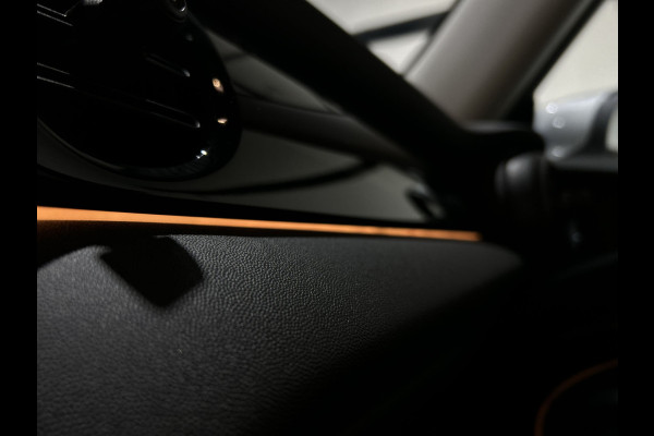 MINI Mini Electric Essential 33 kWh Navigatie | Nette Auto! SOH Waarde 96,7%