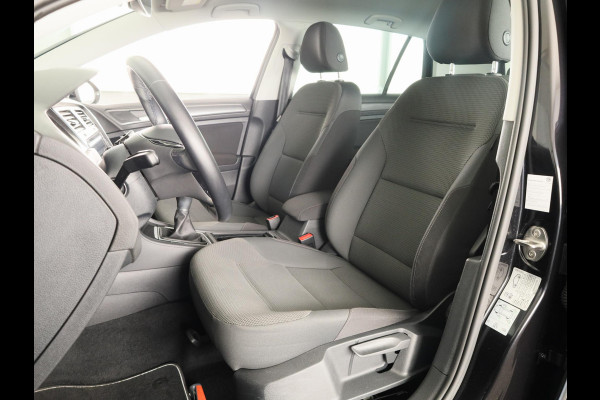 Volkswagen Golf 1.0 TSI Comfortline 115PK | Navigatie | Parkeersensoren | Spiegelpakket