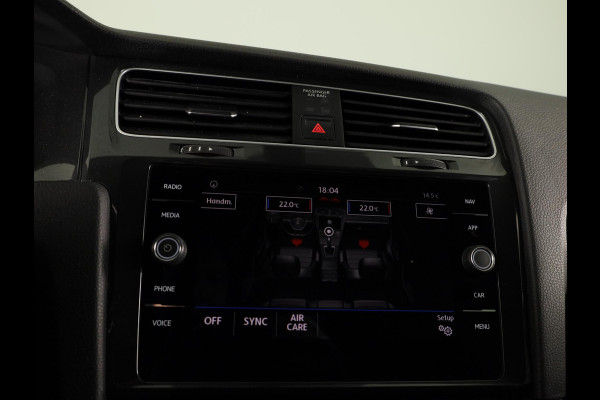 Volkswagen Golf 1.0 TSI Comfortline 115PK | Navigatie | Parkeersensoren | Spiegelpakket
