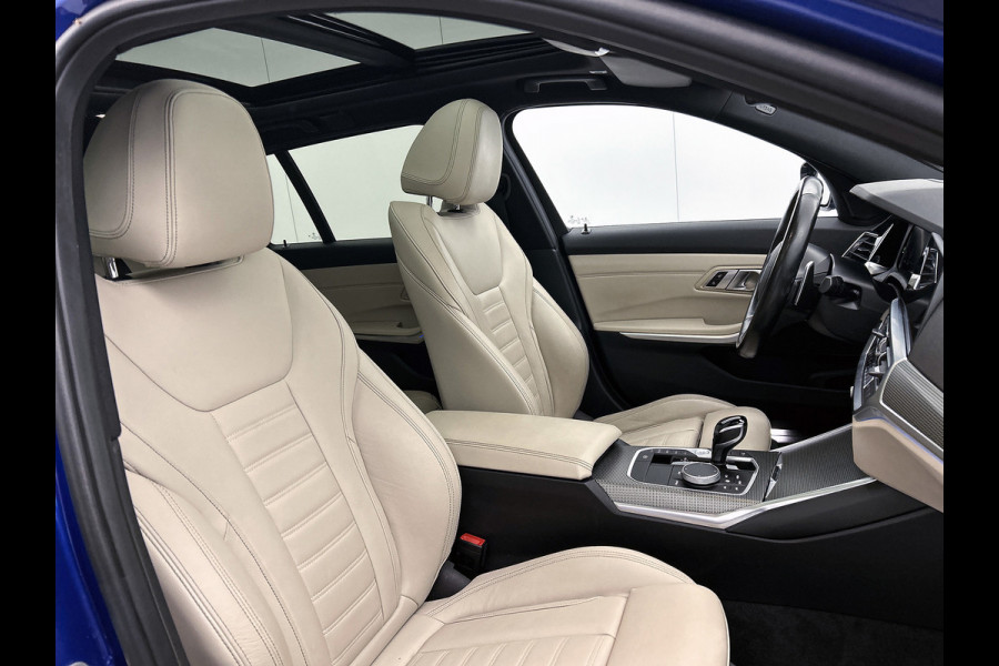 BMW 3 Serie Touring 330e High Executive(Dealer OnderH, Panorama, Laserlights, Navi Pro, Camera, PDC V+A, Cruise Con, Etc)