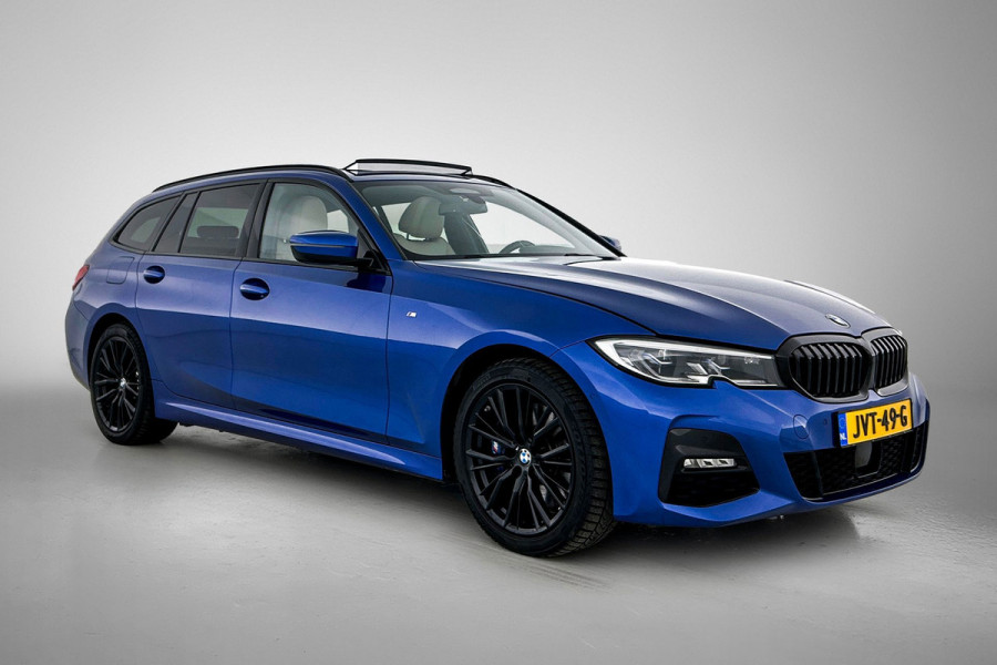 BMW 3 Serie Touring 330e High Executive(Dealer OnderH, Panorama, Laserlights, Navi Pro, Camera, PDC V+A, Cruise Con, Etc)